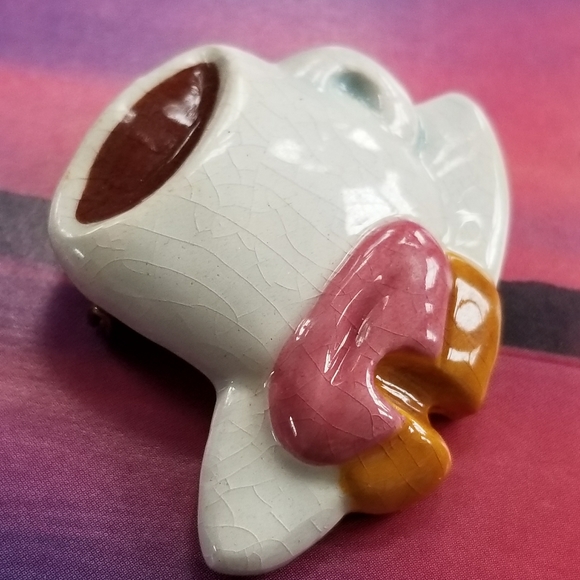 Relisted -Coffee and donut brooch pin strawberry java bean - Picture 6 of 7